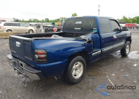 2002 Chevrolet Silverado 1500 Ls z USA, uszkodzony, nr VIN 1GCEC19V02Z213790